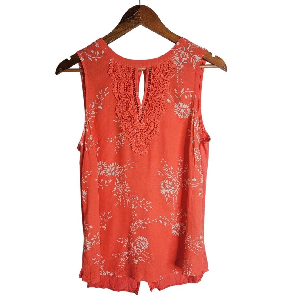Danielrainn Crochet Keyhole Floral Sleeveless Blouse Women Size M